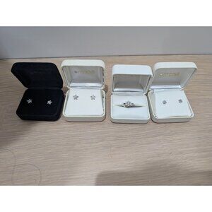 4 PC Macy's 14k White Gold 3 Diamond Earrings + Ring Jewelry In Box Lot